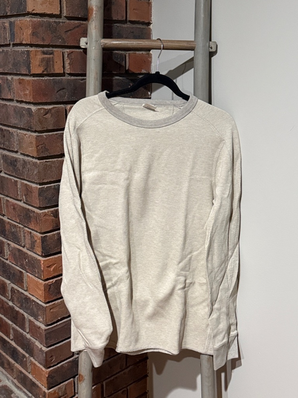 Wallace & Barnes Waffle Knit Long Sleeve – Men’s M – Cream Thermal Tee